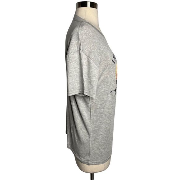 Hocus Pocus Womens ‘100% That Witch’ T-shirt Size Small Short Sleeve Gray - Picture 2 of 5